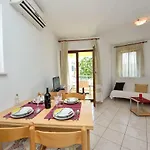 Ana Apartamento Petrcane